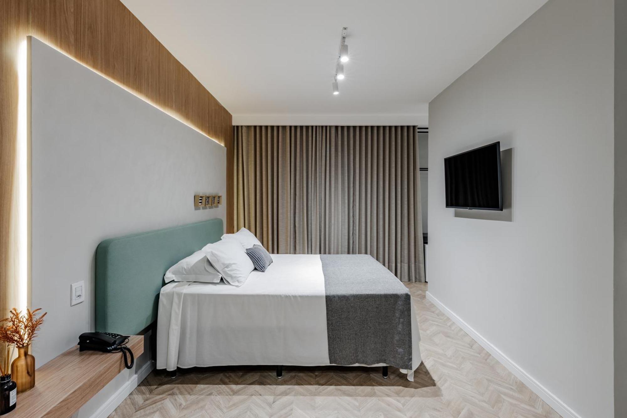 Parati Minas 3*