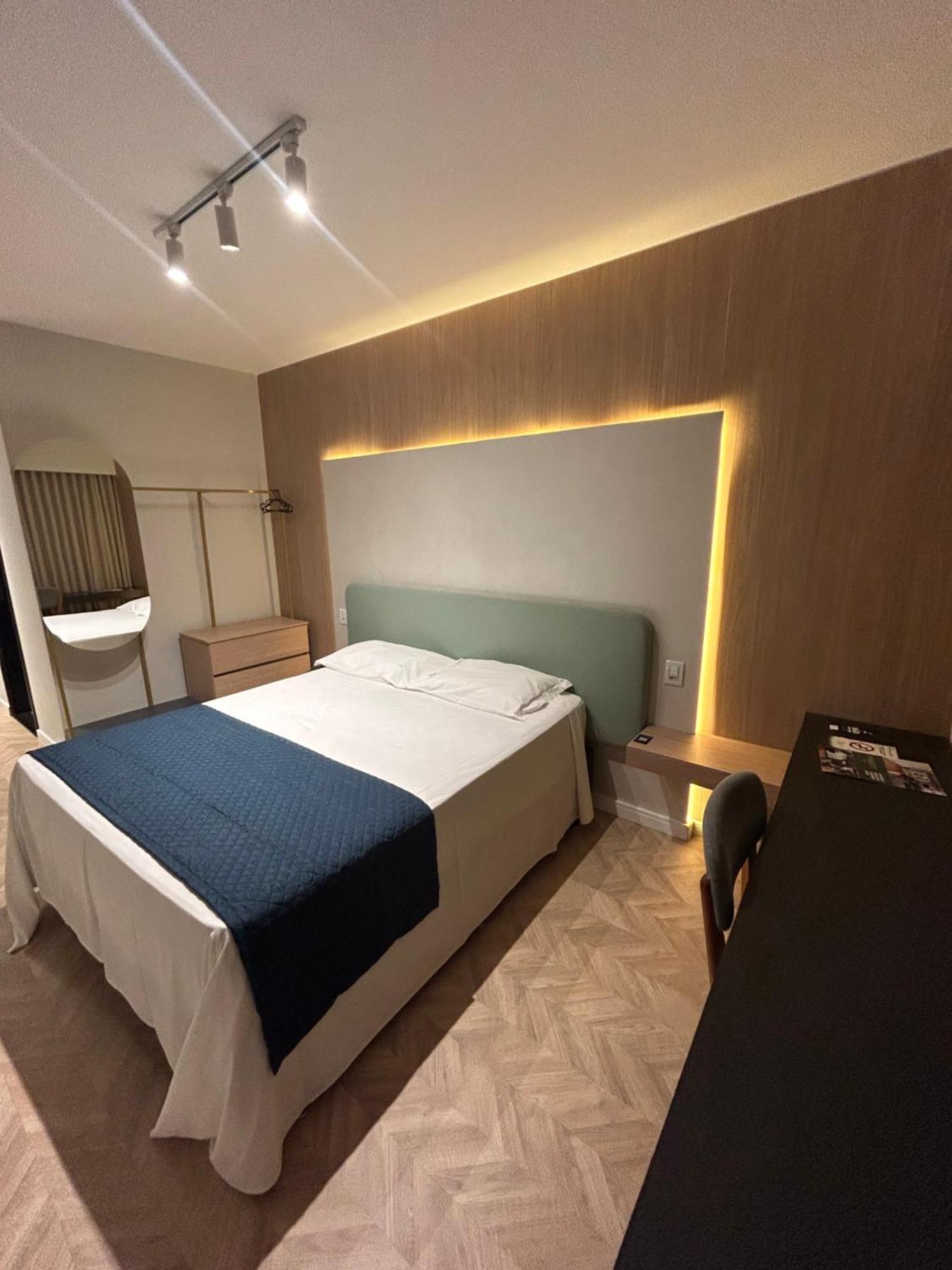 Parati Minas 3* Uberlandia